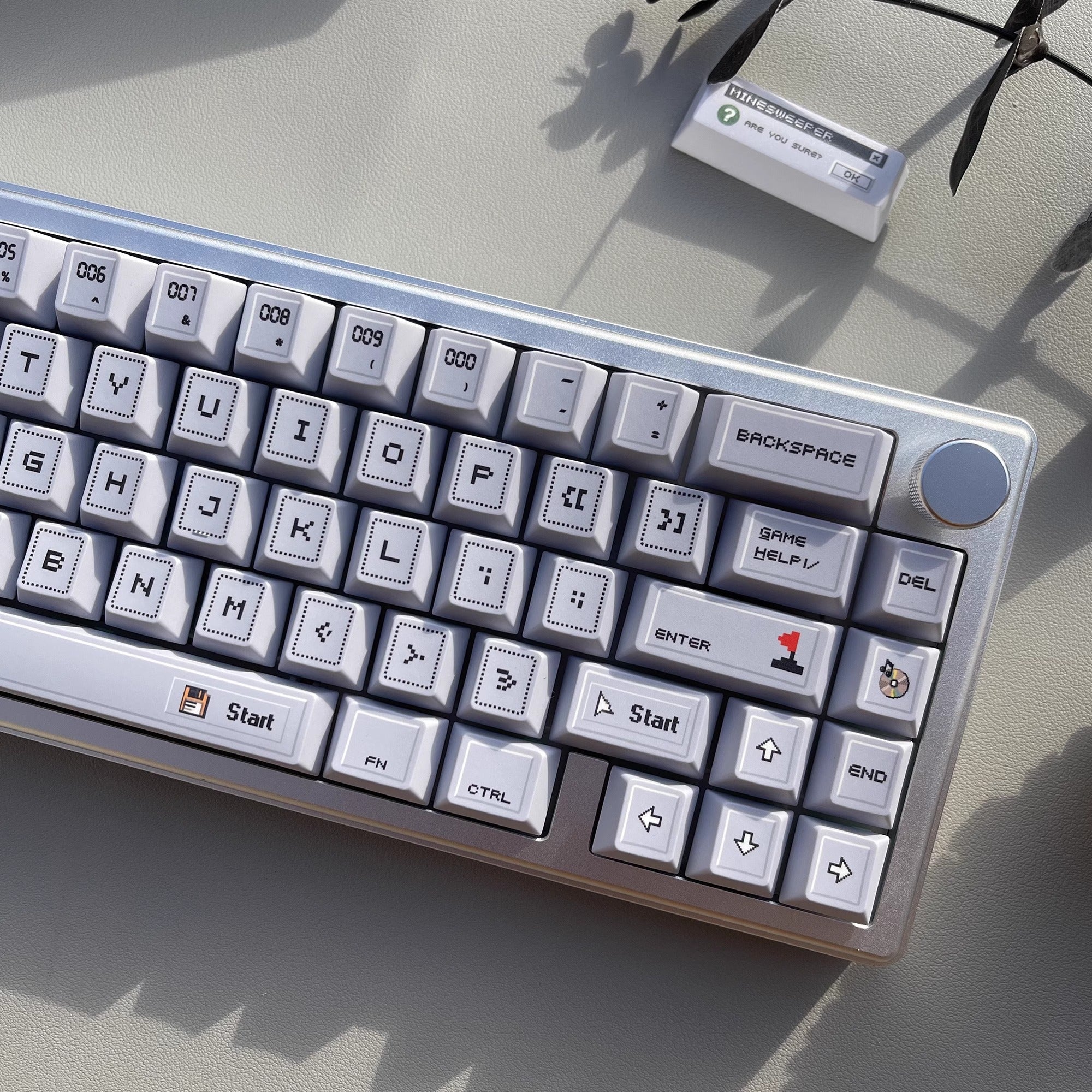 [In Stock] Minesweeper-themed Cherry Profile Dye Sublimation PBT Keycaps