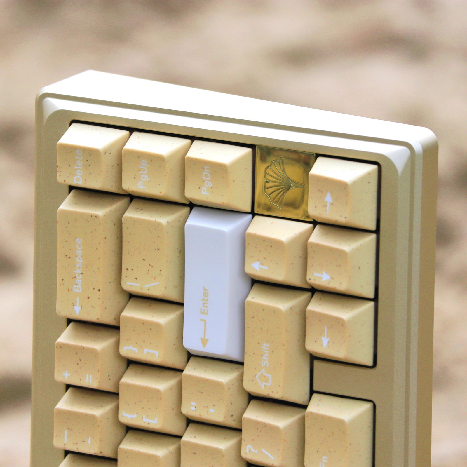 [In Stock] Desert Mirage Cherry Profile Dye Sublimation PBT Keycaps