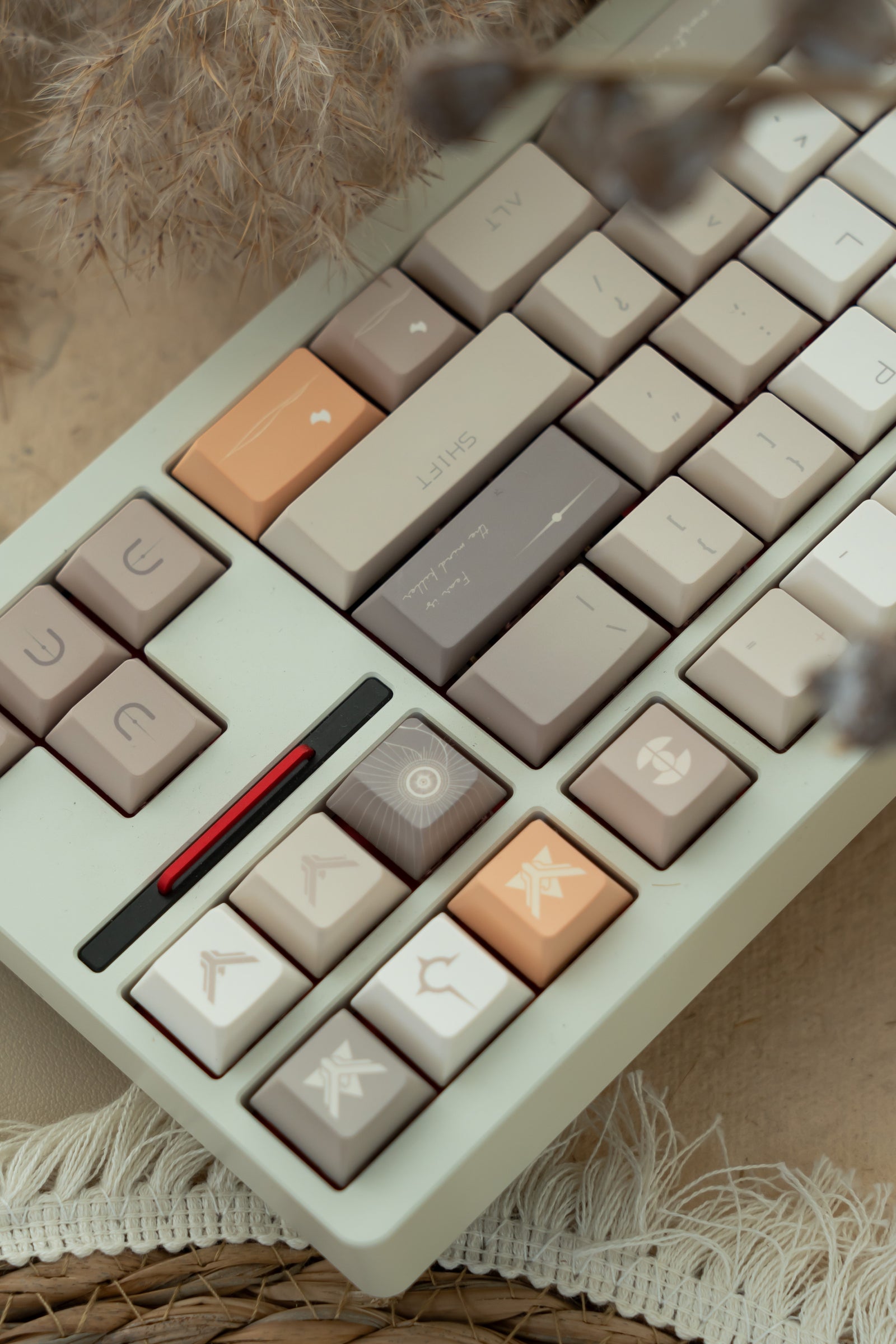 [In Stock] Dune Cherry Profile Keycaps