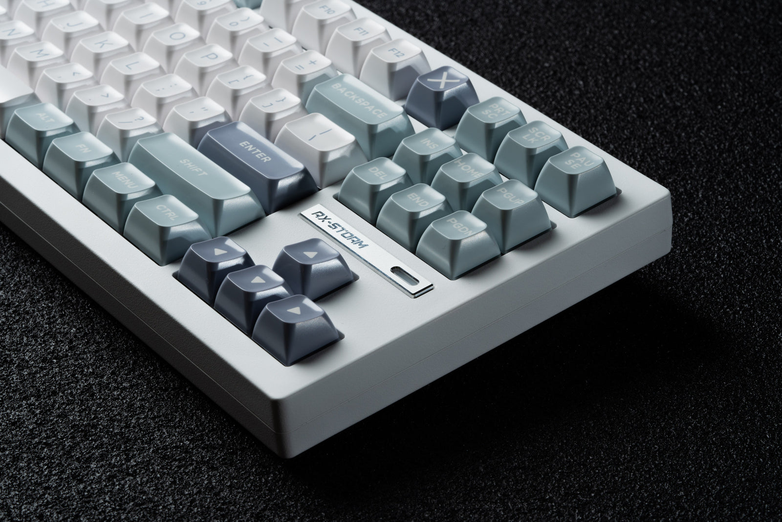 [In Stock] RX870 Tri-Mode Wireless 2.4G RGB Hot-Swappable Pre-Built Mechanical Keyboard