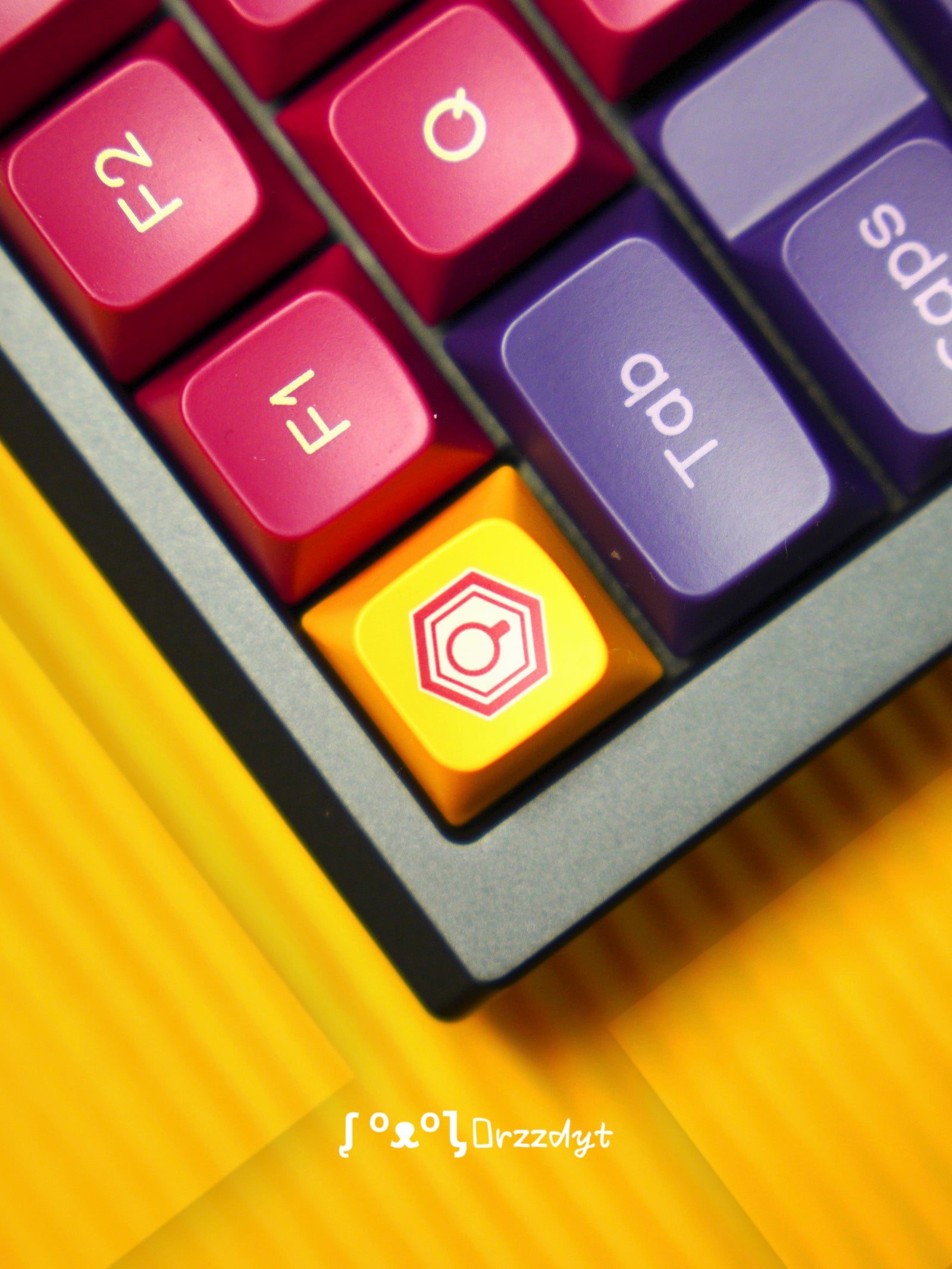 [In Stock] Geometry70 70% Mechanical Keyboard