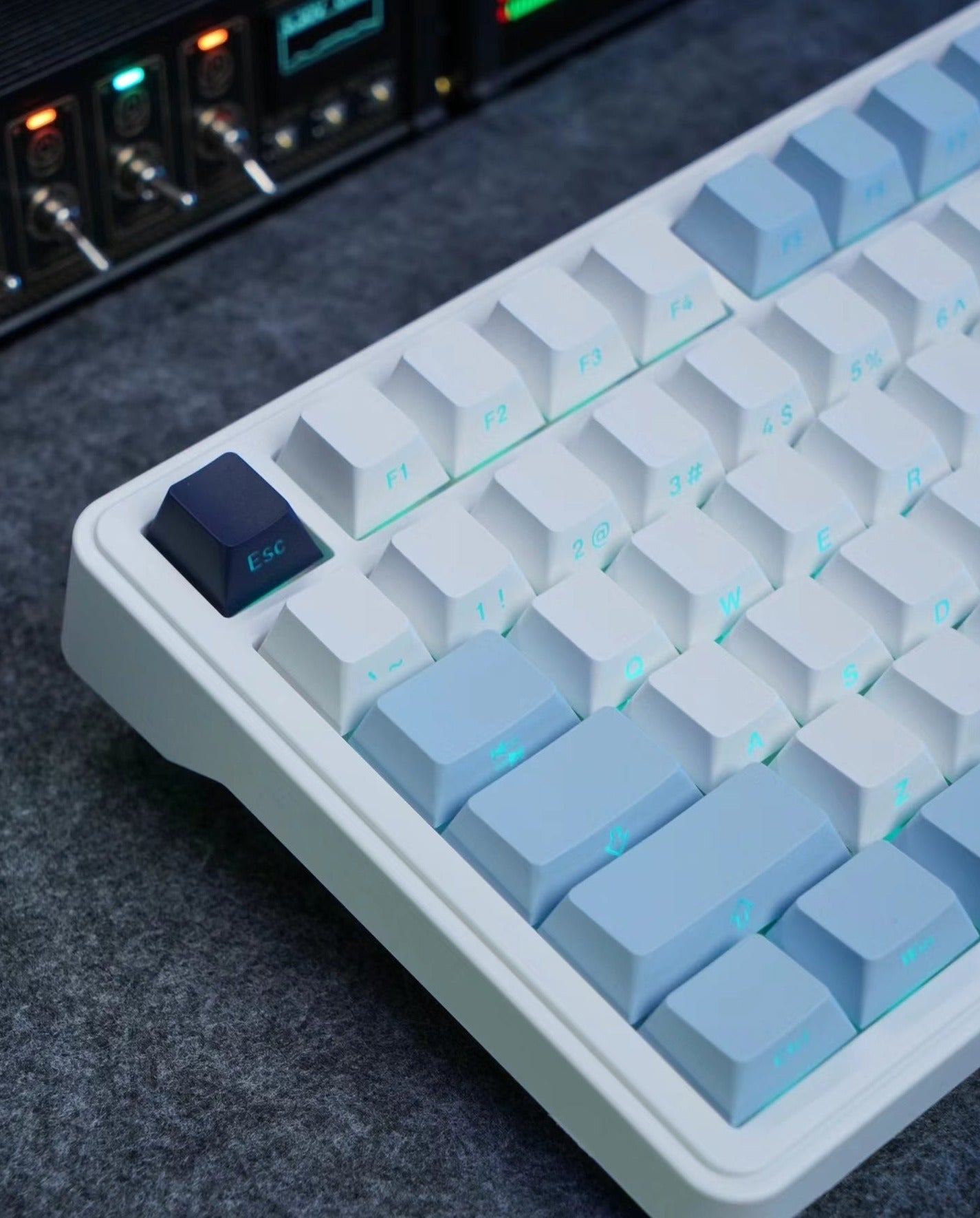 [In Stock] Xinmeng M75/M75Pro 75% Pre-Built Mechanical Keyboard