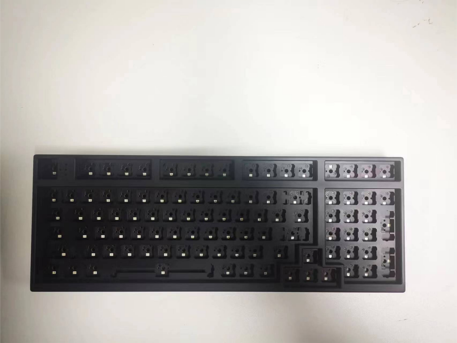 [In Stock] KK98 R2 CNC Aluminum Case Hot-swappable Keyboard Kit